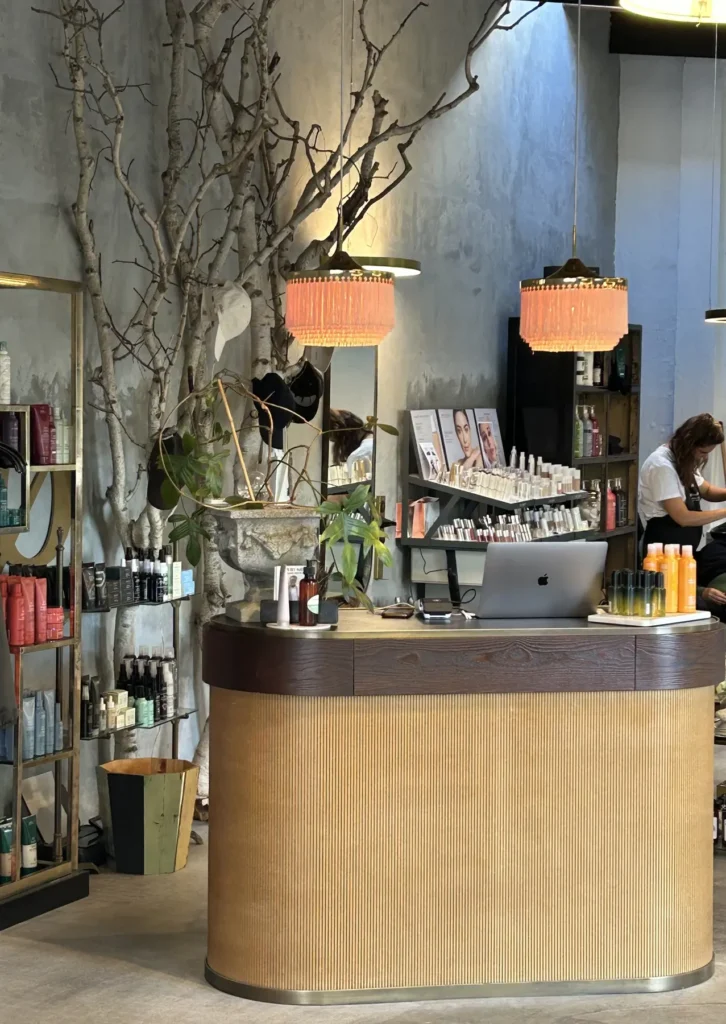 Reception og produkter i Hair by Nature