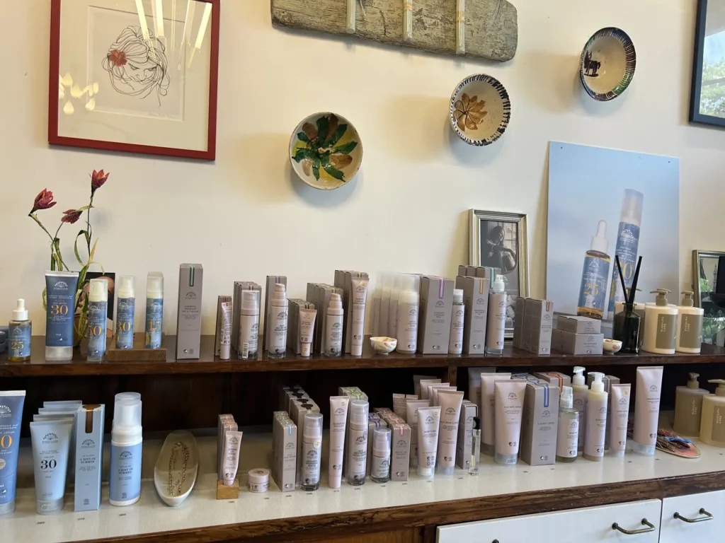 AVEDA-produkter i Hair by Nature